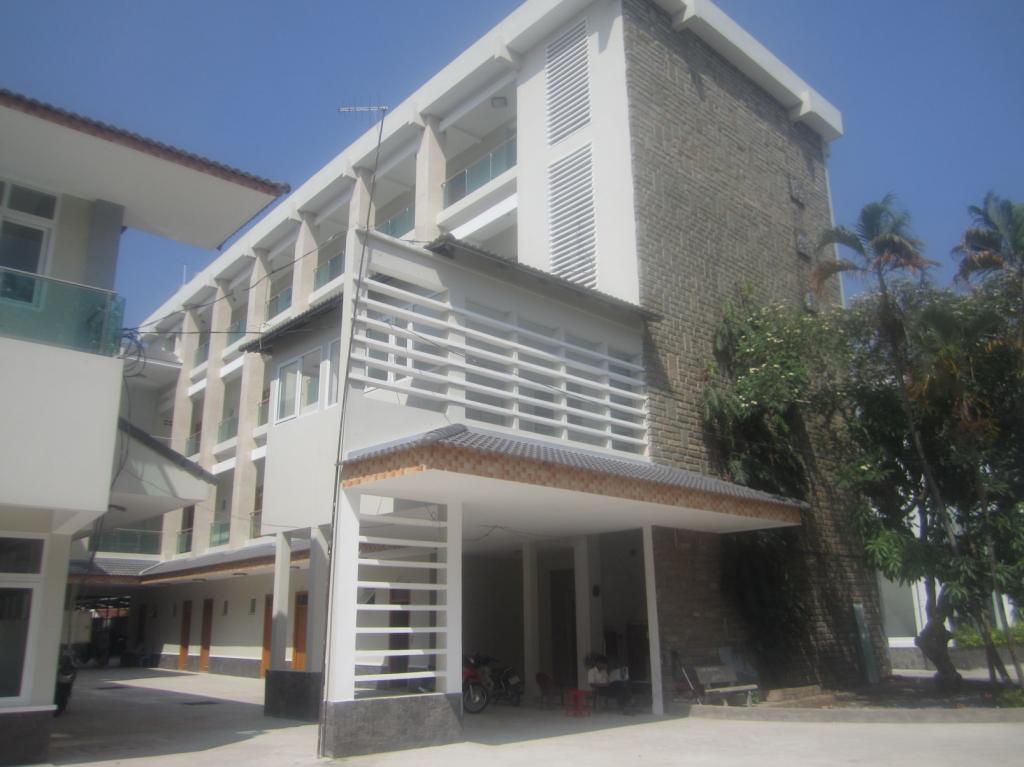 TRANG TRÍ NỘI THẤT NHÀ HÀNG KHÁCH SẠN THANH LỄ
